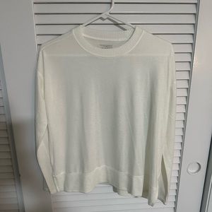 Lucky brand White XS sweater/ long sleeve